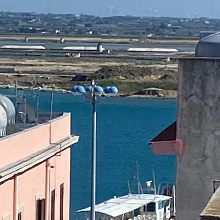 דירה Bradamante Little Tower טראפאני